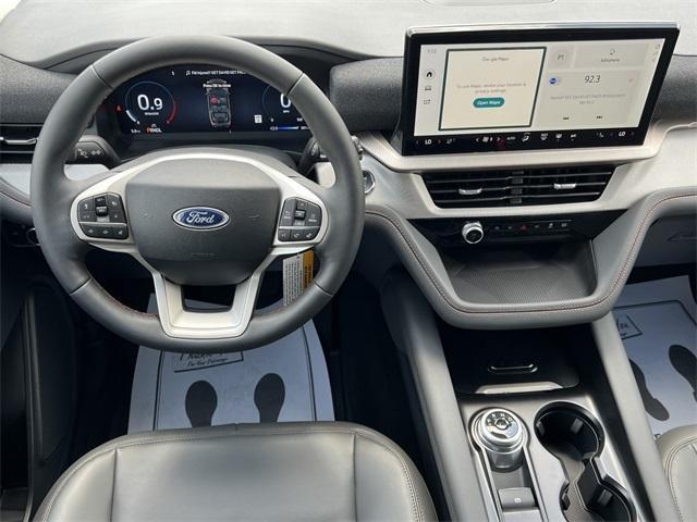 new 2025 Ford Explorer car