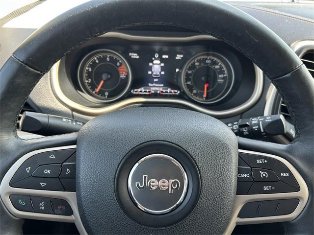 used 2017 Jeep Cherokee car, priced at $13,999