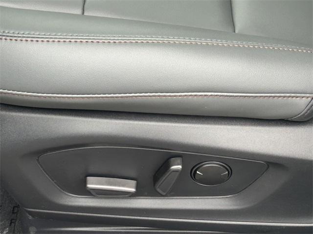 new 2025 Ford Explorer car