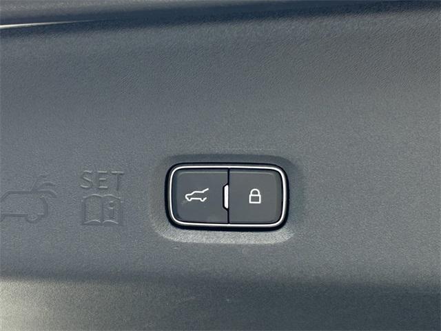 new 2025 Ford Expedition car