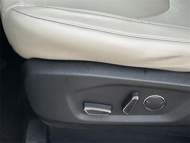 used 2019 Ford Edge car, priced at $16,962