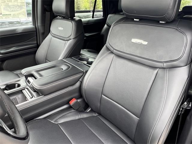 new 2025 Ford Expedition car