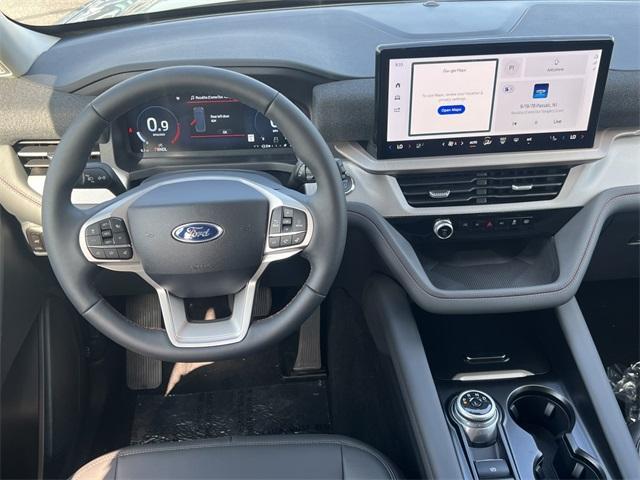 new 2025 Ford Explorer car