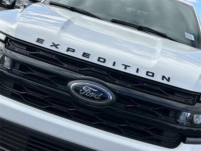 new 2024 Ford Expedition Max car, priced at $77,622