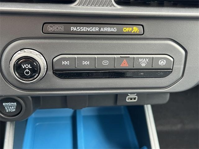 new 2025 Ford Maverick car