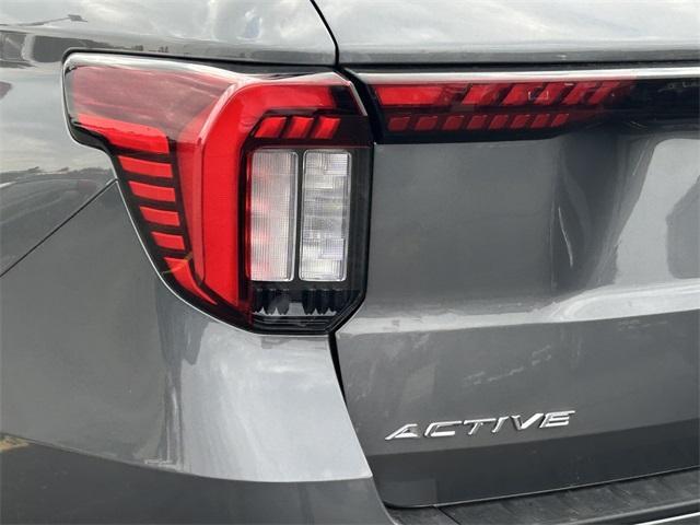new 2025 Ford Explorer car