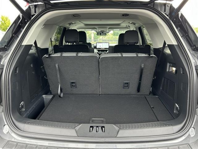 new 2025 Ford Explorer car