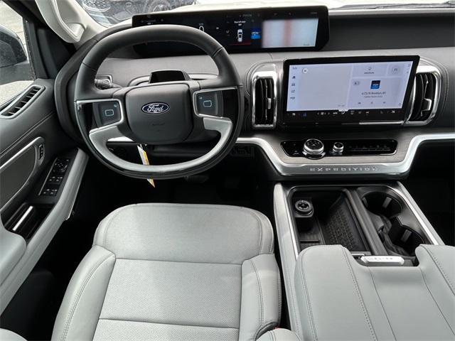 new 2025 Ford Expedition car