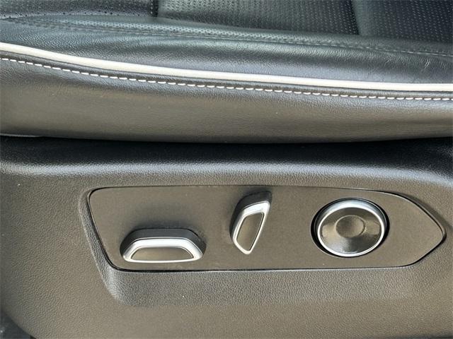 used 2024 Cadillac Escalade car, priced at $81,888