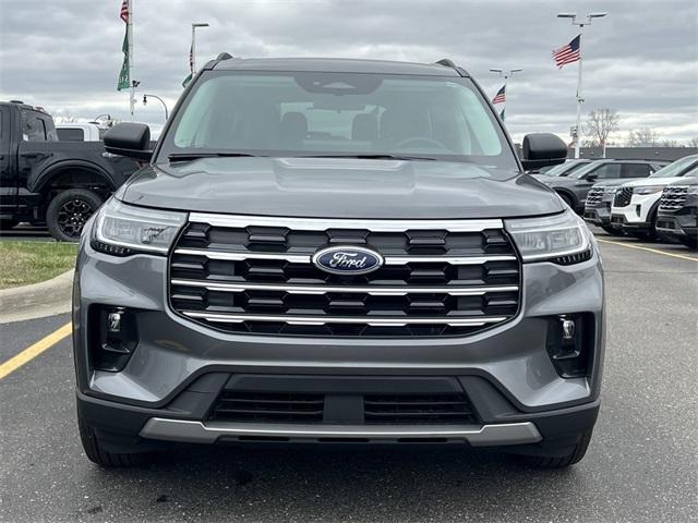 new 2025 Ford Explorer car