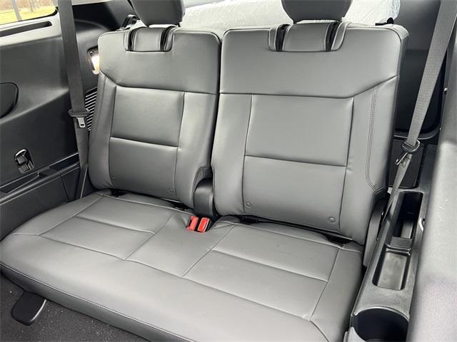 new 2025 Ford Explorer car