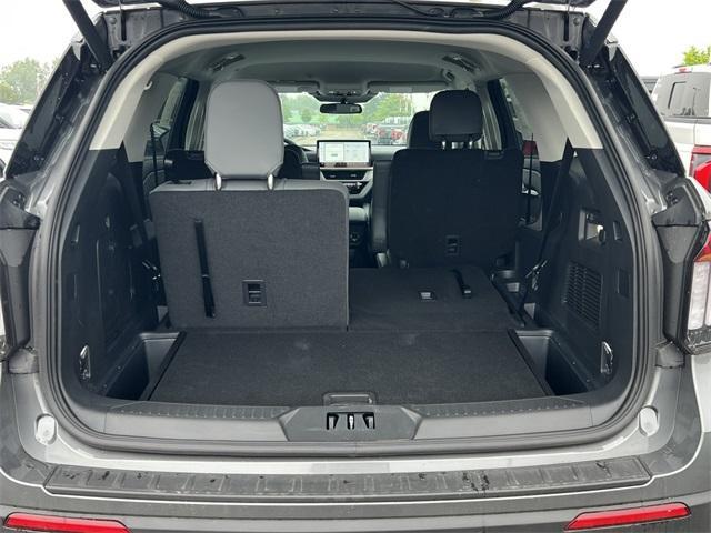 new 2025 Ford Explorer car