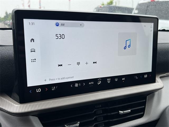 new 2025 Ford Explorer car