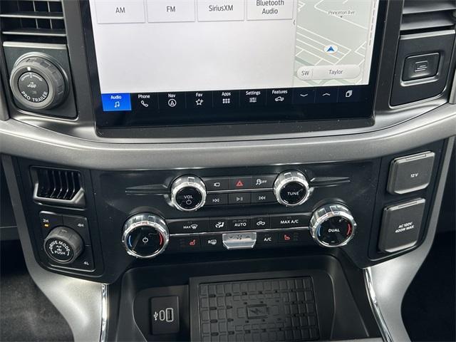 new 2025 Ford F-150 car