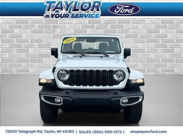 used 2024 Jeep Gladiator car, priced at $37,488