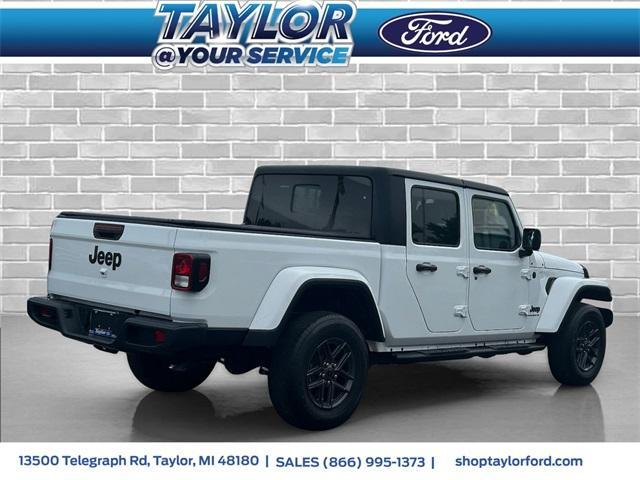 used 2024 Jeep Gladiator car, priced at $37,488
