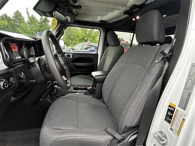 used 2024 Jeep Gladiator car, priced at $37,488