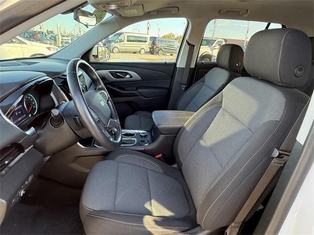 used 2020 Chevrolet Traverse car, priced at $24,899