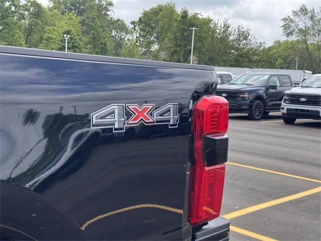 new 2025 Ford F-350 car