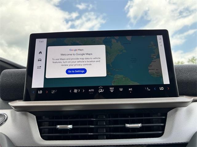 new 2025 Ford Explorer car