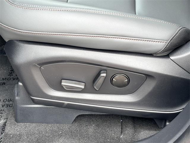 new 2025 Ford Explorer car