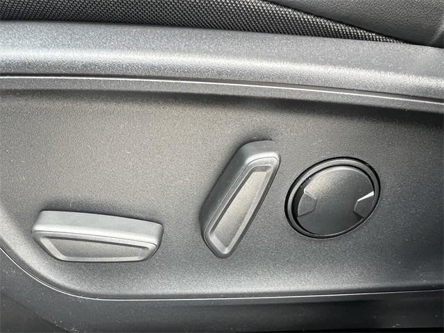 new 2025 Ford Escape car