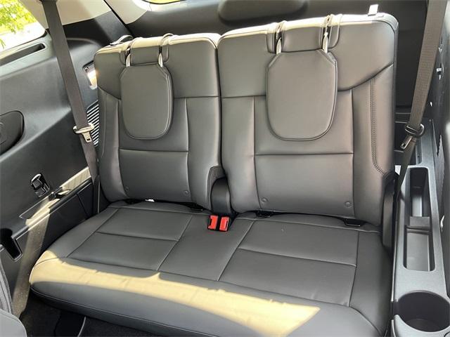 new 2025 Ford Explorer car