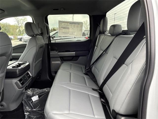 new 2025 Ford F-150 Lightning car