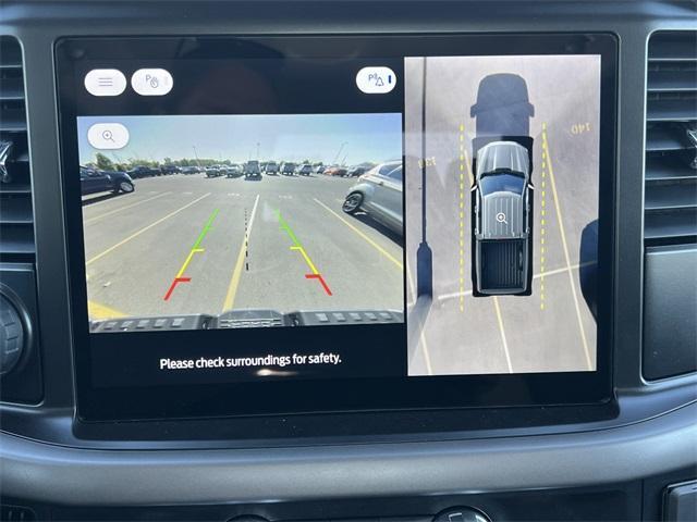 new 2025 Ford F-150 Lightning car