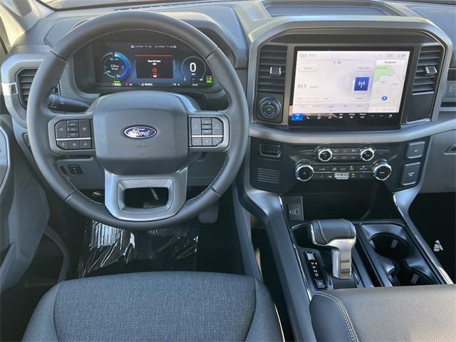 new 2025 Ford F-150 Lightning car