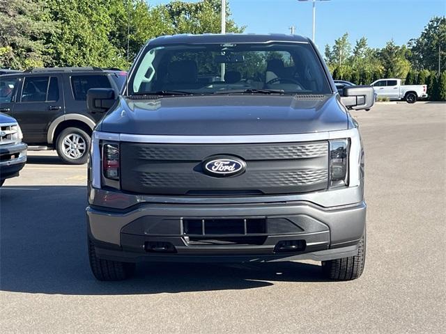 new 2025 Ford F-150 Lightning car
