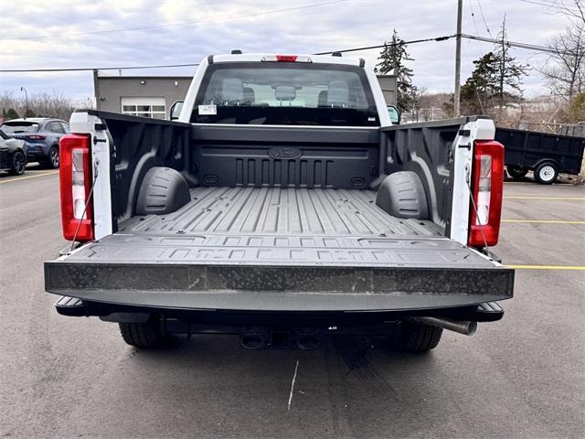 new 2025 Ford F-250 car