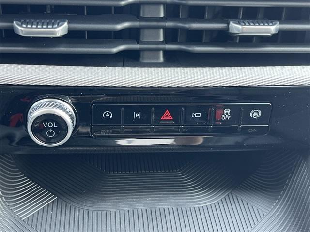 new 2025 Ford Explorer car