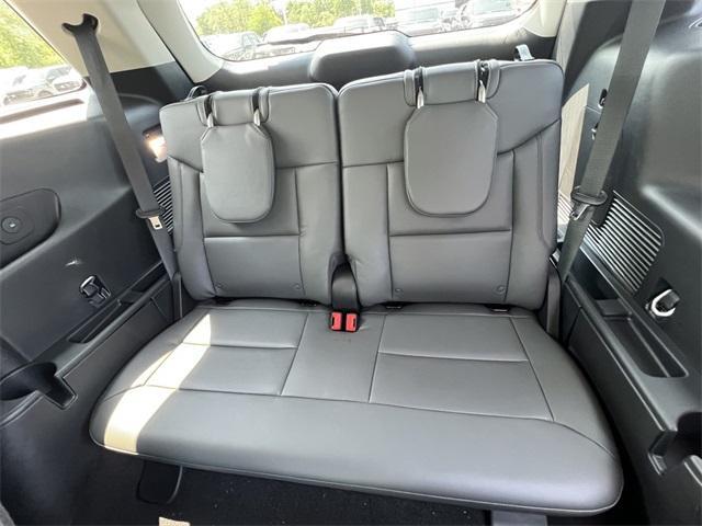 new 2025 Ford Explorer car