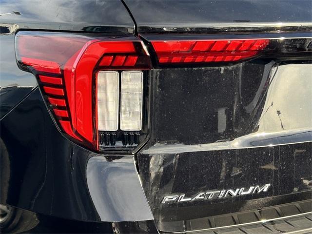 new 2025 Ford Explorer car