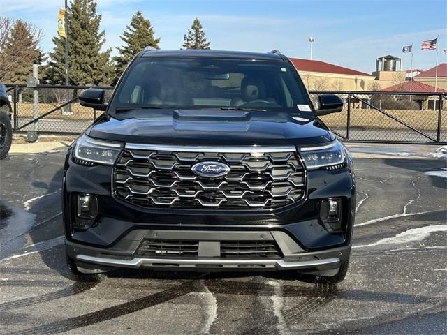 new 2025 Ford Explorer car