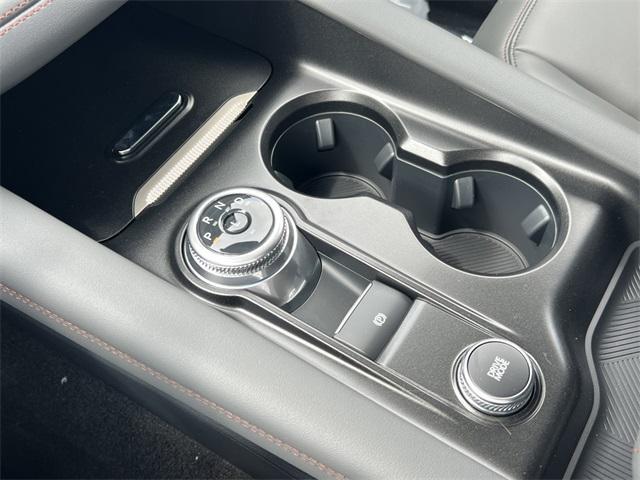 new 2025 Ford Explorer car