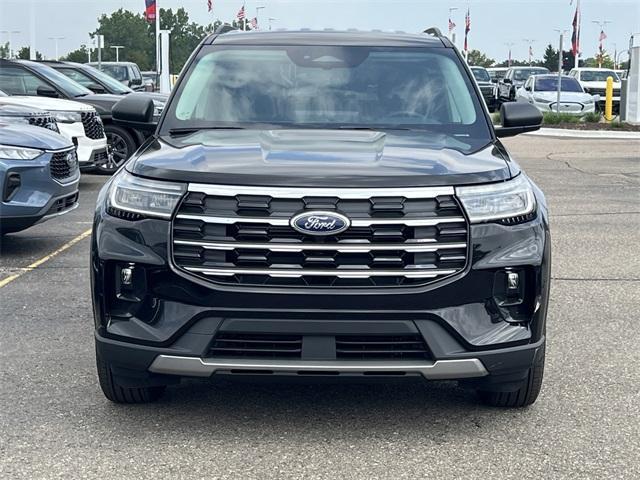 new 2025 Ford Explorer car