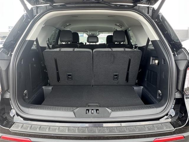 new 2025 Ford Explorer car