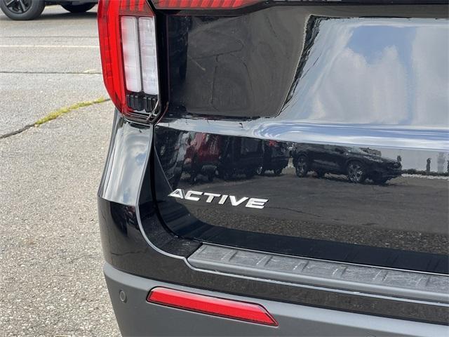new 2025 Ford Explorer car