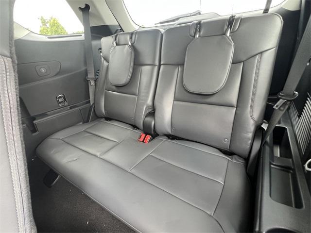 new 2025 Ford Explorer car