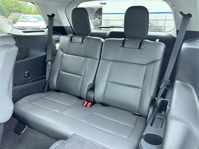 new 2025 Ford Explorer car