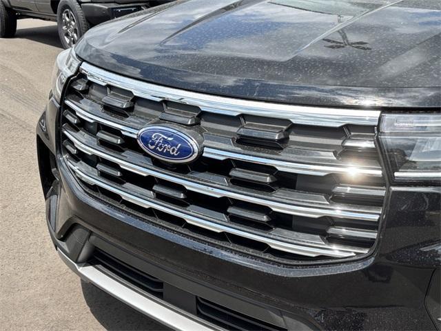 new 2025 Ford Explorer car