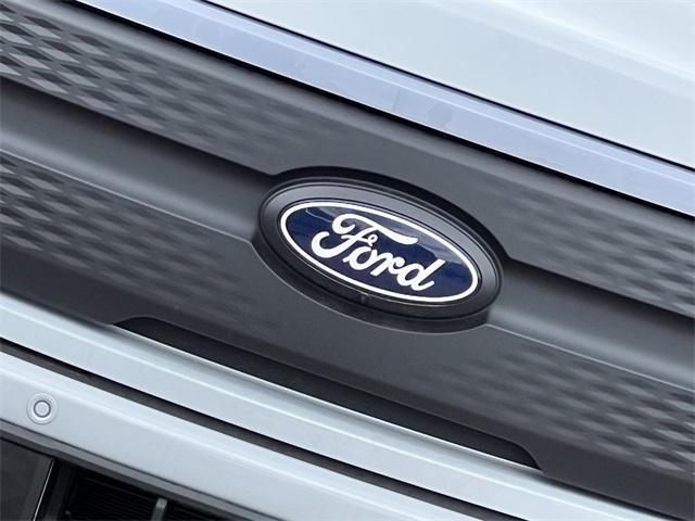 new 2025 Ford F-150 Lightning car
