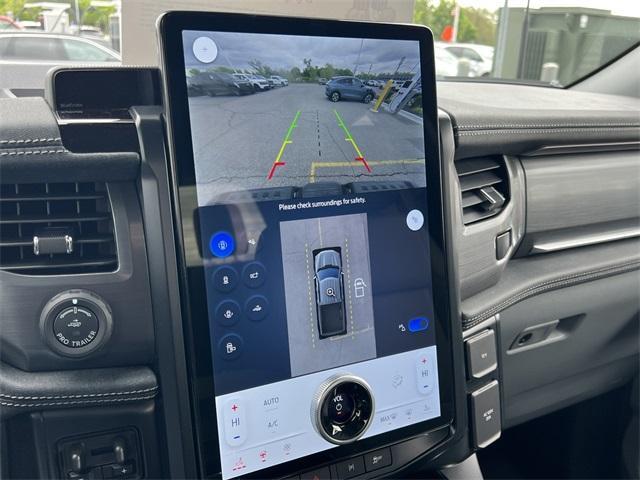 new 2025 Ford F-150 Lightning car