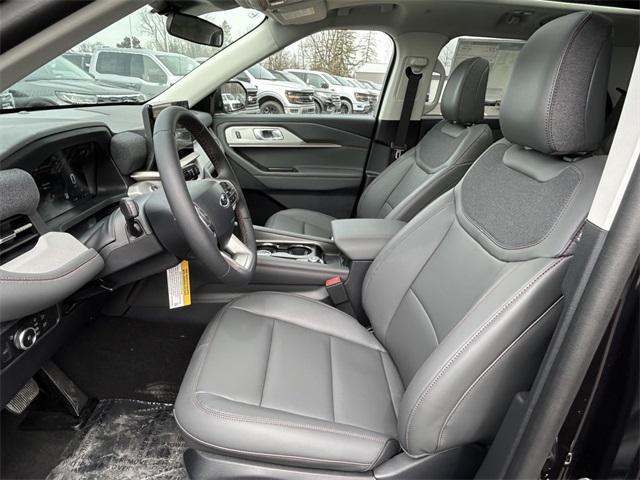new 2025 Ford Explorer car