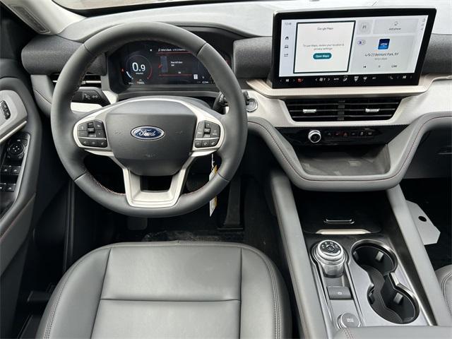 new 2025 Ford Explorer car