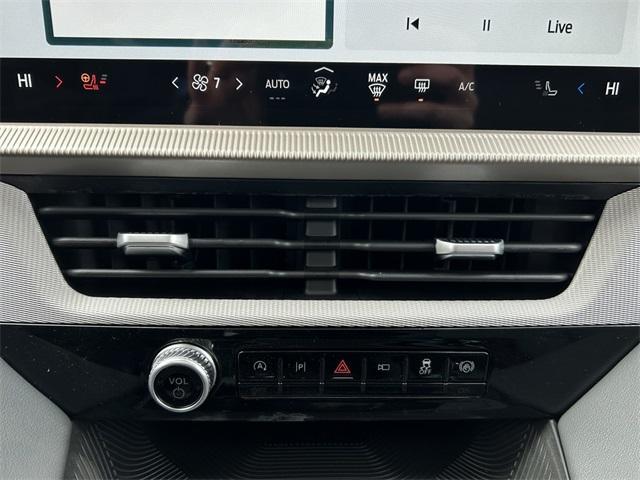 new 2025 Ford Explorer car