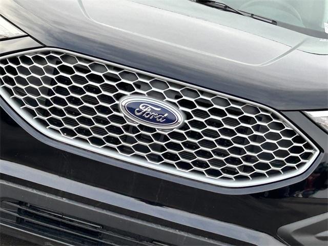 new 2024 Ford Edge car, priced at $33,746