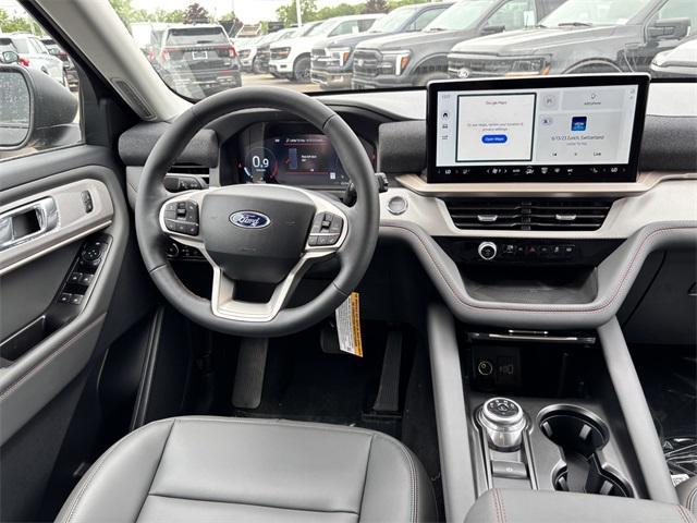 new 2025 Ford Explorer car